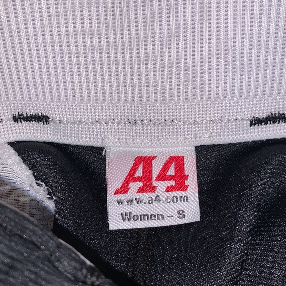 A4 woman’s black capri softball baseball pants - Picture 6 of 6
